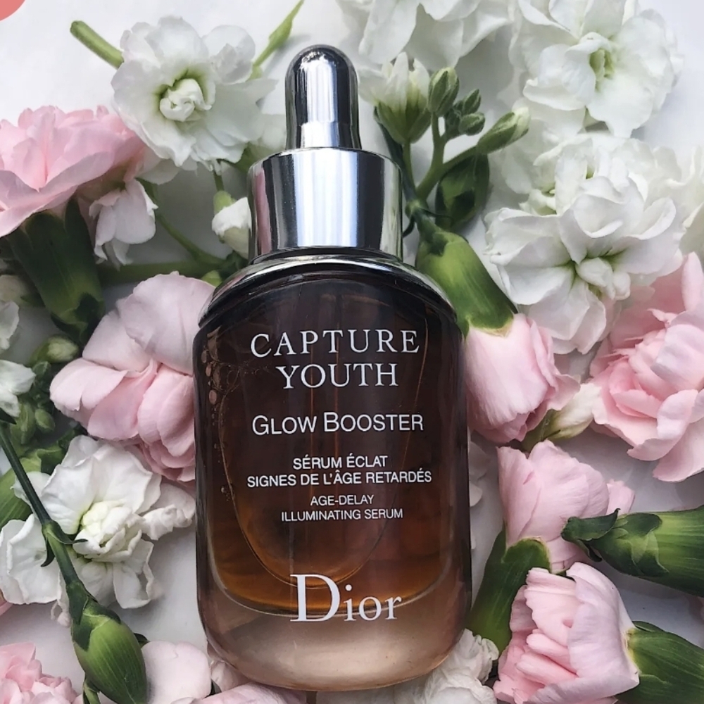 Dior Capture Youth Glow Booster Serum - Full Size and Still In Box!